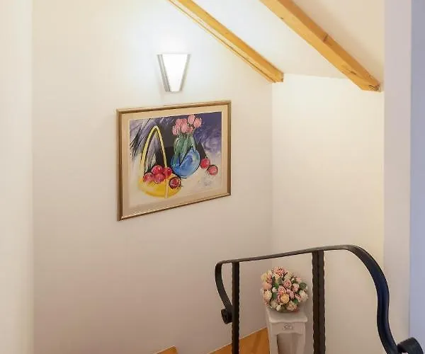 Romantic Attic Apartament *