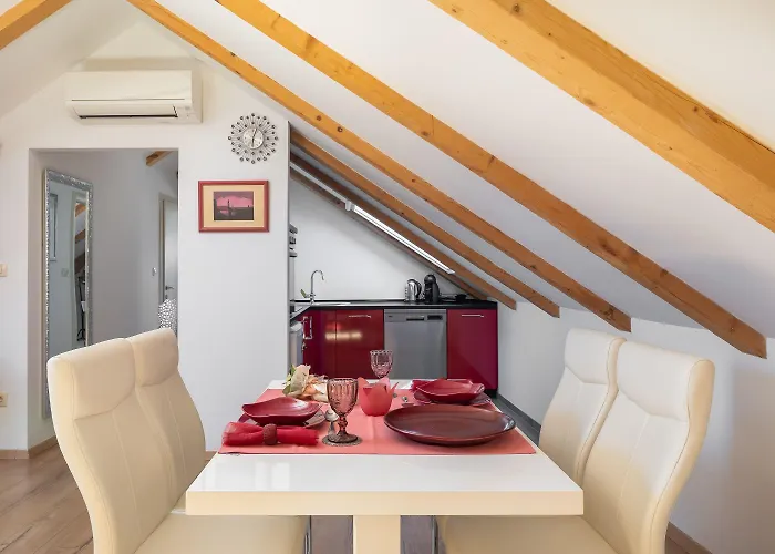 Apartament Romantic Attic Split