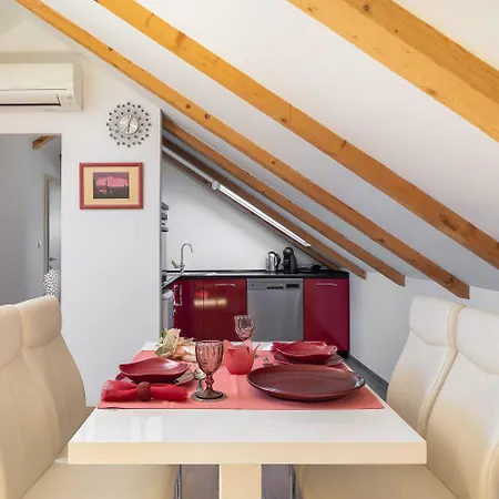 Appartement Romantic Attic Split