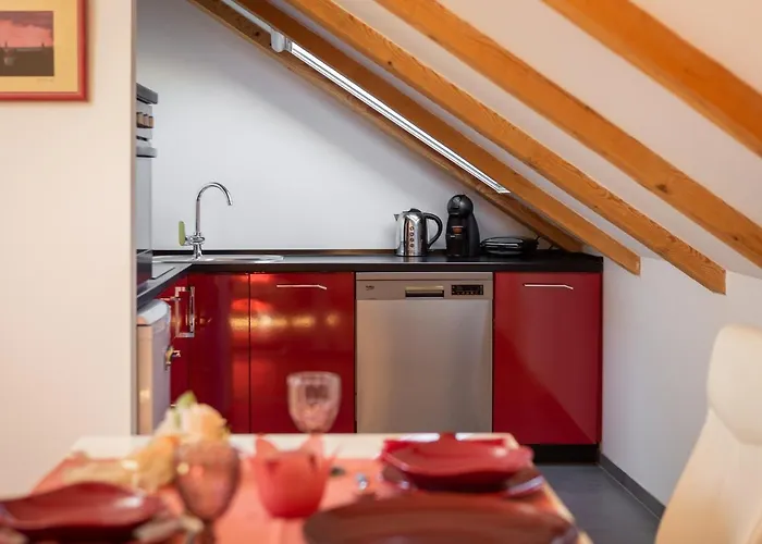 Romantic Attic Apartamento Split