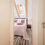 Romantic Attic * Split