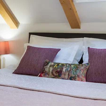 Romantic Luxury Rooms Split
