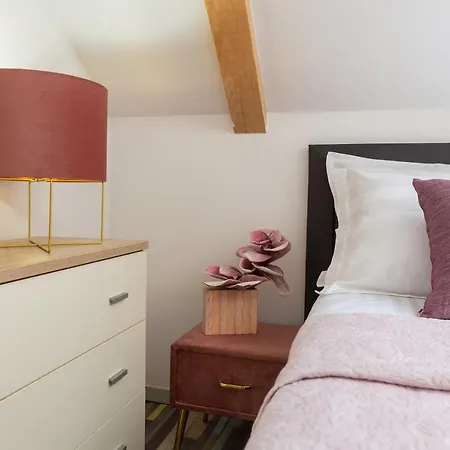 Apartamento Romantic Luxury Rooms